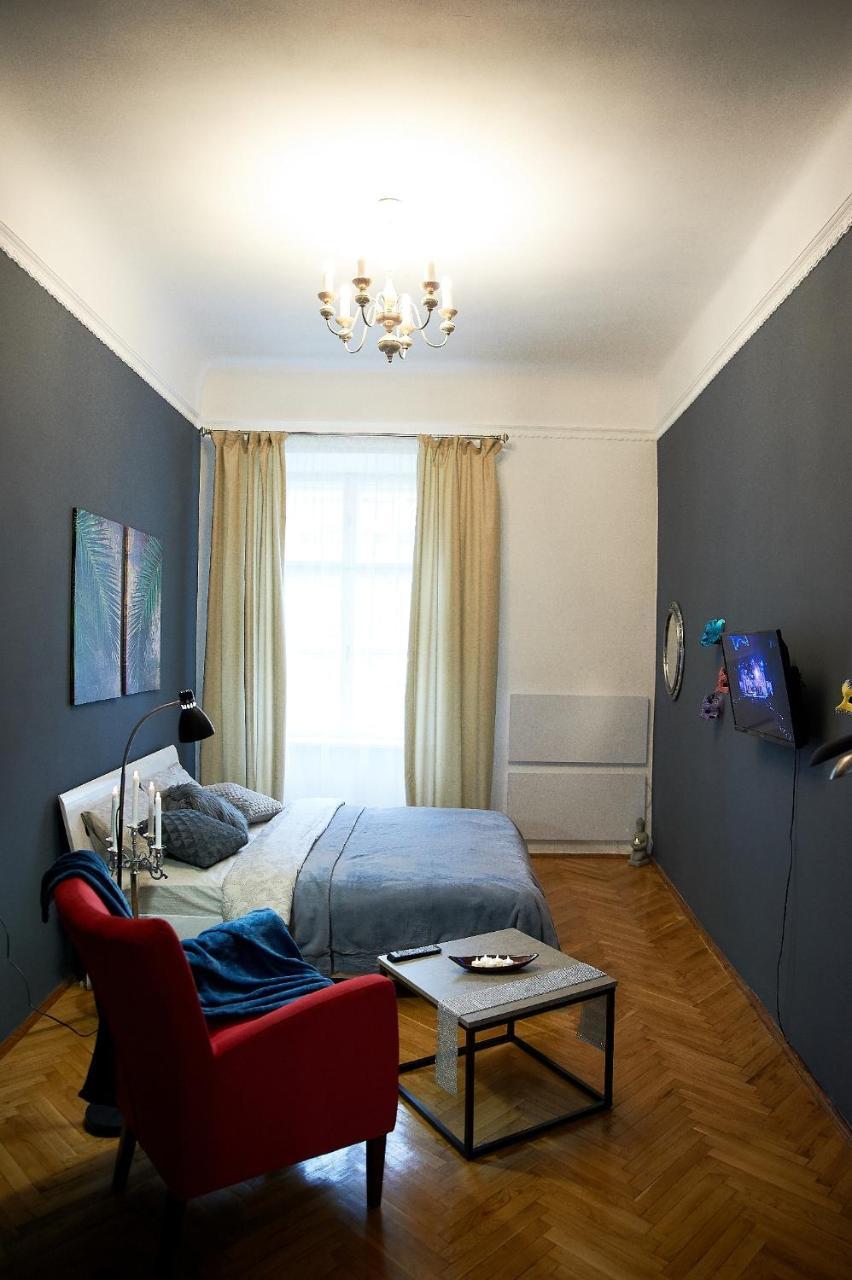 Stylish Apartments In The Center Львів Екстер'єр фото