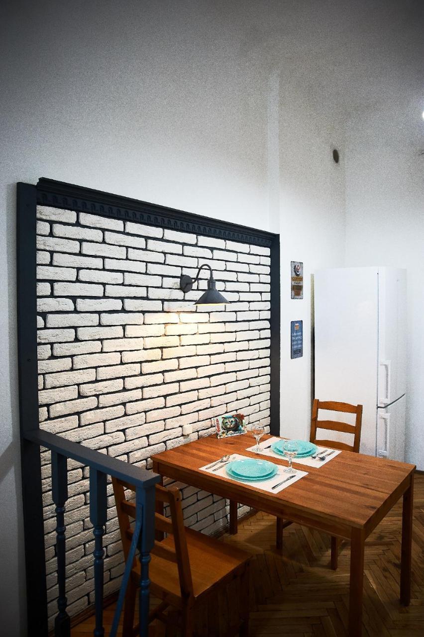 Stylish Apartments In The Center Львів Екстер'єр фото